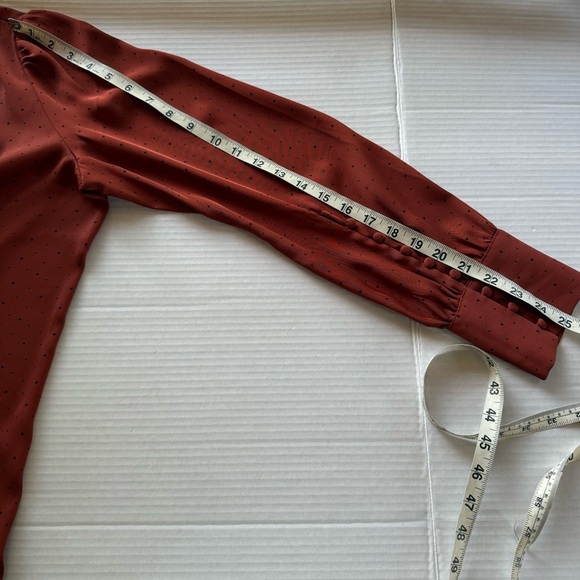 Express Rust Blouse with Polka Dots Size Medium - Picture 9 of 10